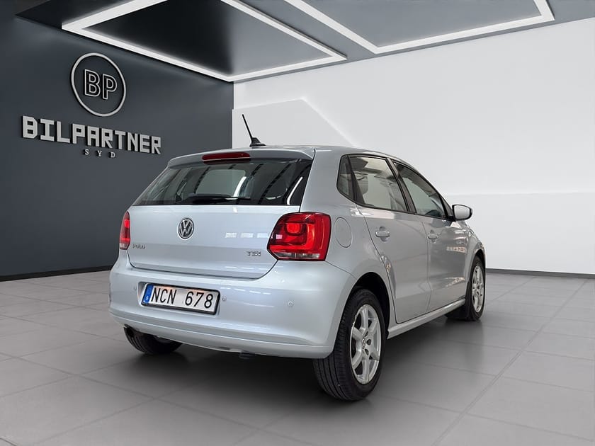 Bild 5 av Volkswagen Polo 5-dörrar 1.2 TSI Masters/Ny Servad/S+V-Däck/2 Ägare