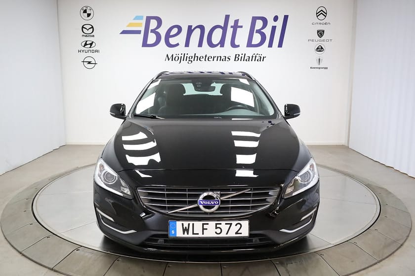Bild 2 av Volvo V60 D5 Twin Engine AWD | Dragkrok | Momentum