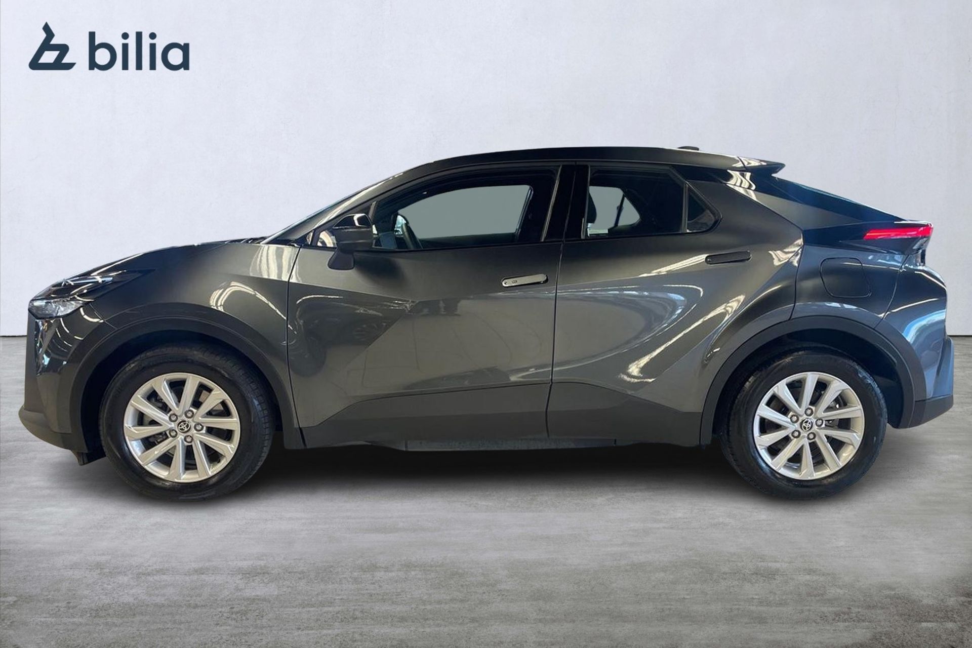 Toyota C-HR 2,0 LADDHYBRID FWD ACTIVE 2025, bild 3/10