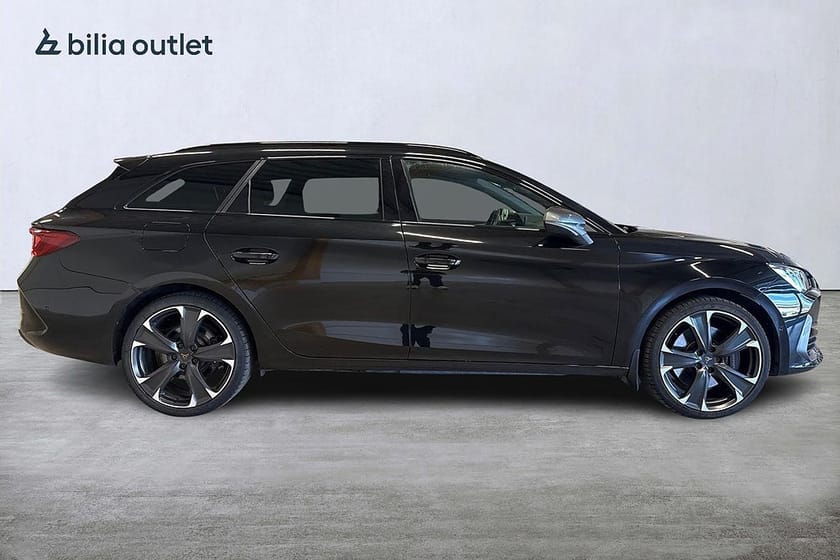 Bild 3 av CUPRA Leon Sportstourer e-Hybrid /Dragkrok