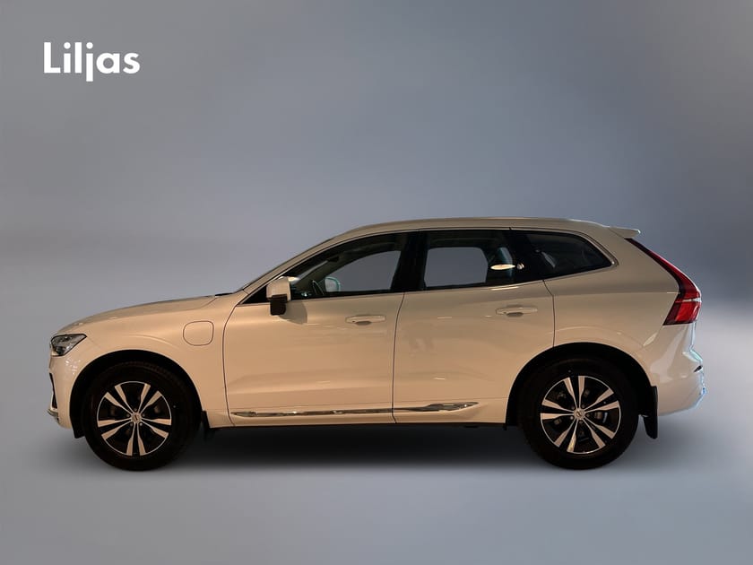 Bild 3 av Volvo XC60 T6 AWD Core Nordic Edition//Adaptiv Farthållare//
