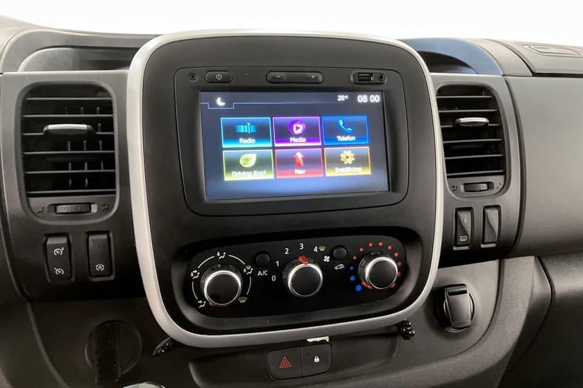 Bild 5 av Renault Trafic Skåpbil Nordic Line L2H1  Inredning skåp / drag / värmare med fjärr