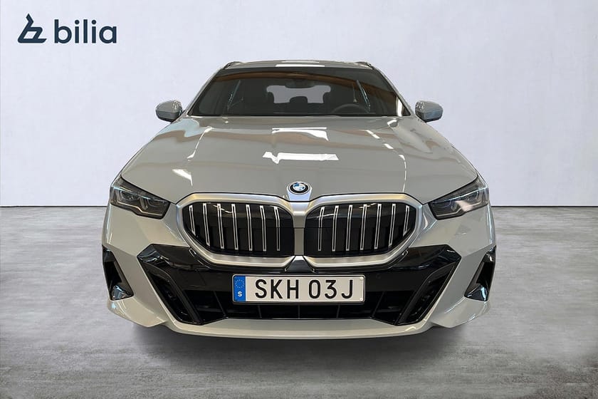 Bild 5 av BMW 520d xDrive Touring M Sport H/K Värmare Adaptiv Farth. Drag