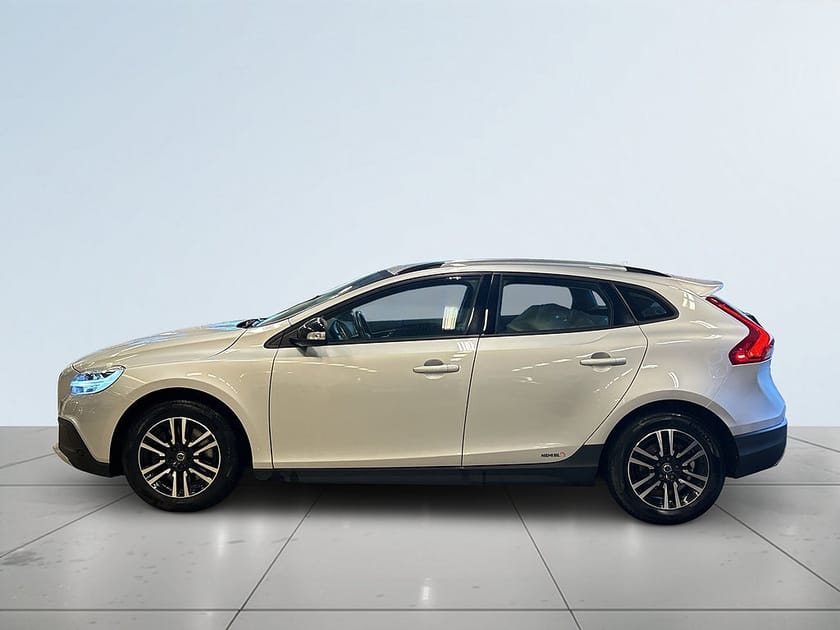 Bild 4 av Volvo V40 Cross Country D3 Pro Edition Drag/SoV-Däck/Navi/Adap Fart/Kamera