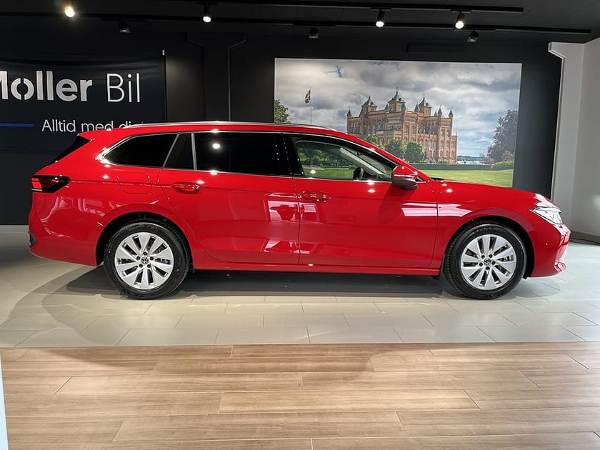 Bild 3 av Volkswagen Passat Variant eHybrid 272 DSG6 BUSINESS