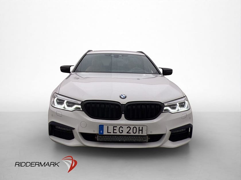 Bild 2 av BMW 530d xDrive Touring Innovation M-Sport H/K Drag 360°