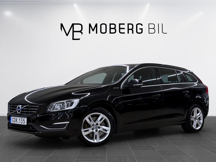 Bild 1 av Volvo V60 D5 Twin Engine AWD 231hk Classic Momentum Drag Navi