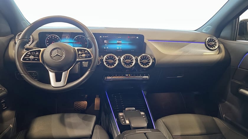 Bild 4 av Mercedes-Benz EQA 250 | Backkamera