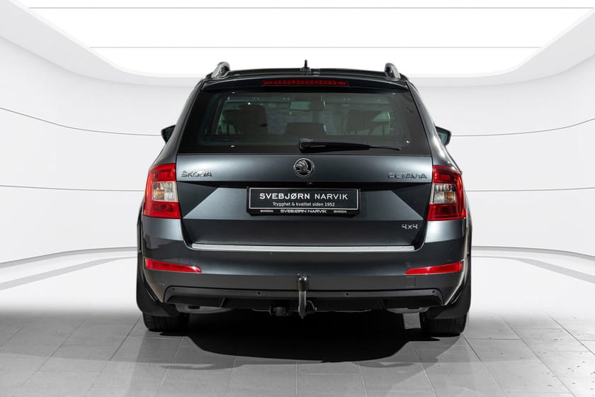 Bilde 4 av Škoda Octavia Stasjonsvogn Oct 3 stv sty kamp b180 4x4dsg