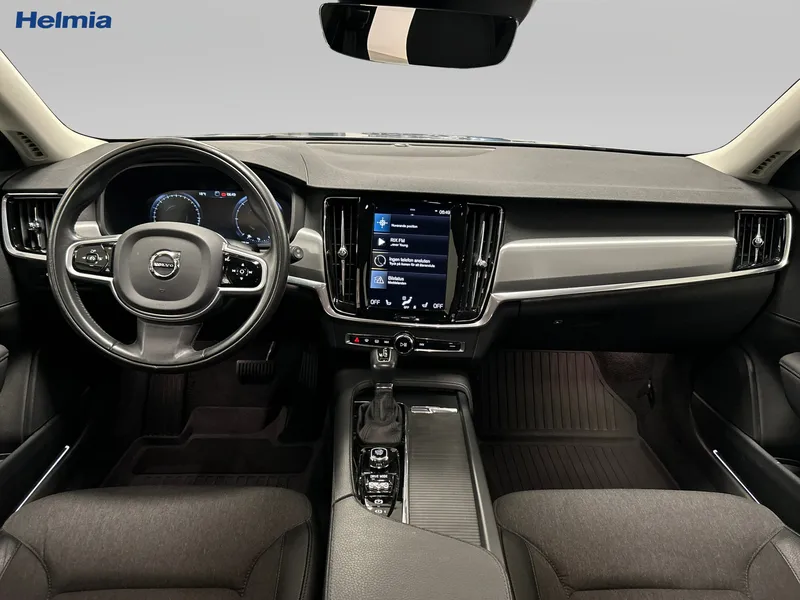 Bild 6 av 7 – Volvo V90 D4 Mom Adv SE II Momentum Advanced