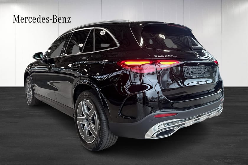 Bild 4 av Mercedes-Benz GLC 300 e 4MATIC 