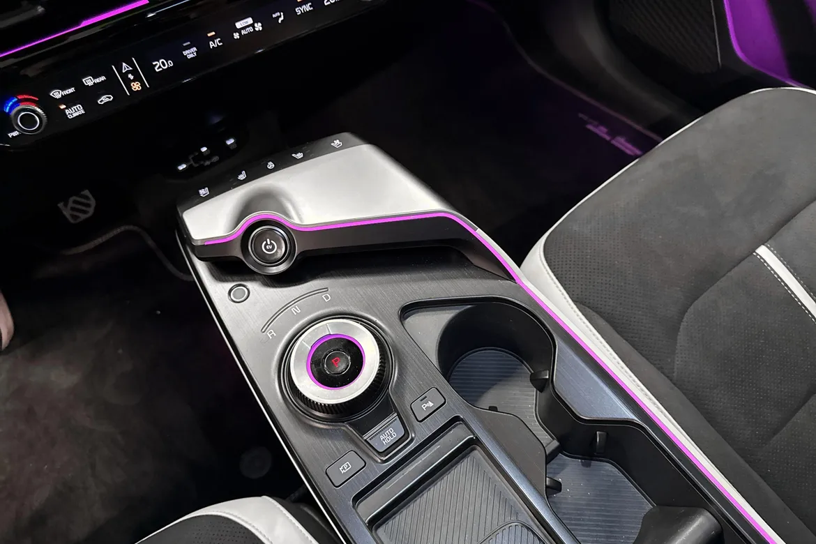 picture of a car