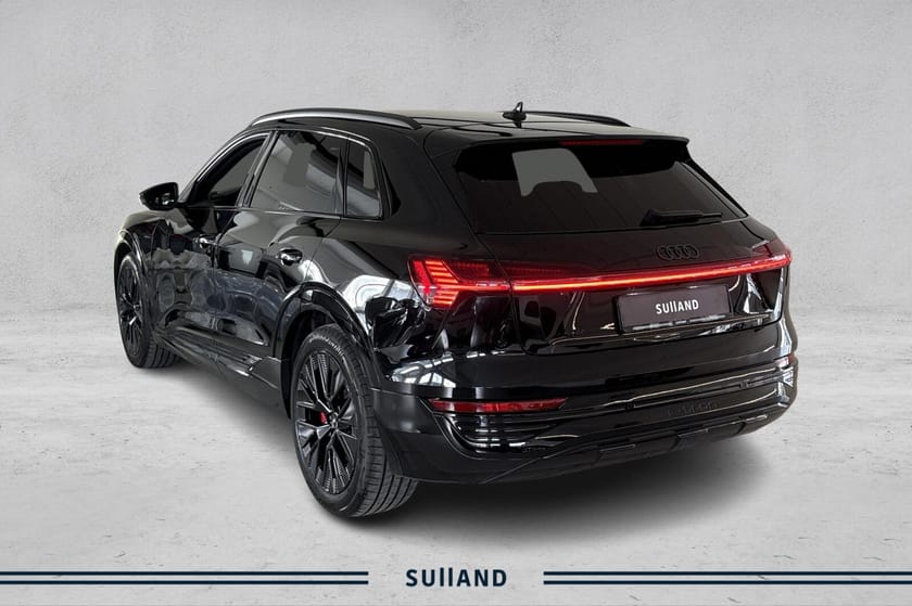 Bilde 3 av Audi Q8 55 e-tron quattro advanced