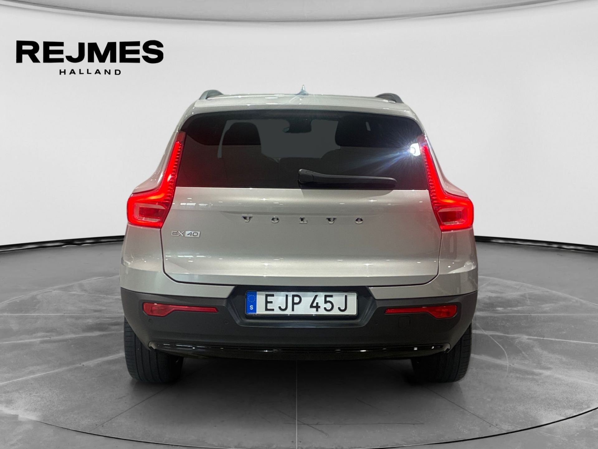 Volvo EX40 2025, bild 7/10