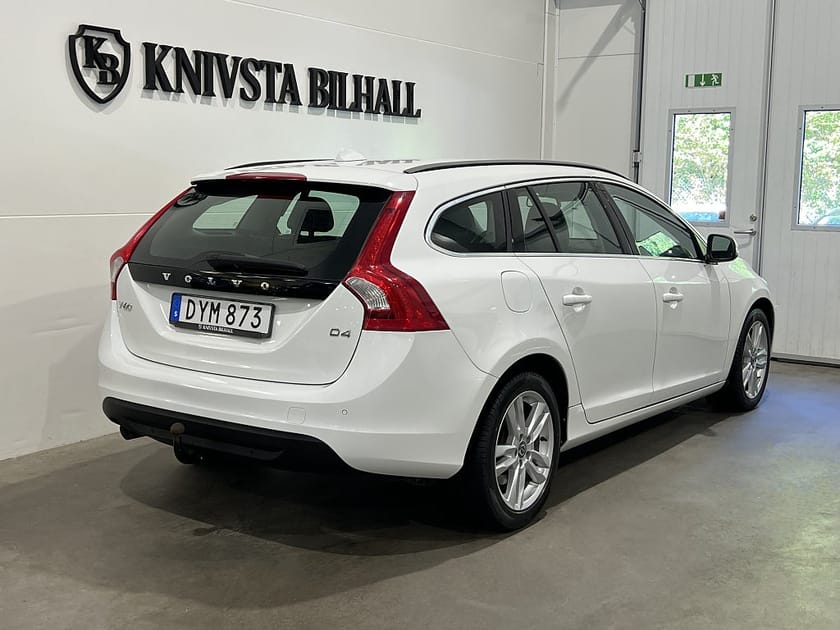 Bild 4 av Volvo V60 D4 Business Edition Pro Moms Kamremsbytt Drag 163hk