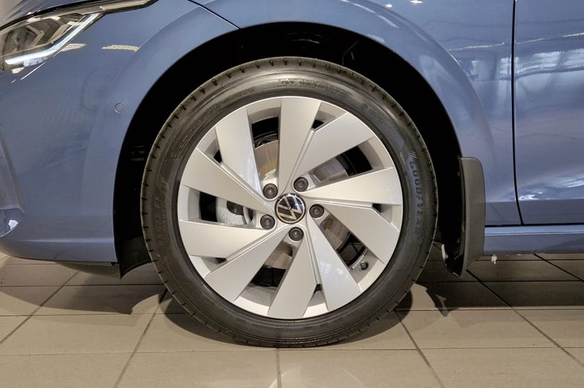 Bild 3 av Volkswagen Golf Sportscombi LIFE 1,5 ETSI 150 HK DSG7