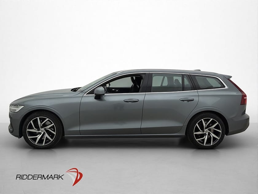 Bild 4 av Volvo V60 T5 250hk Momentum Värmare Kamera CarPlay Sensorer