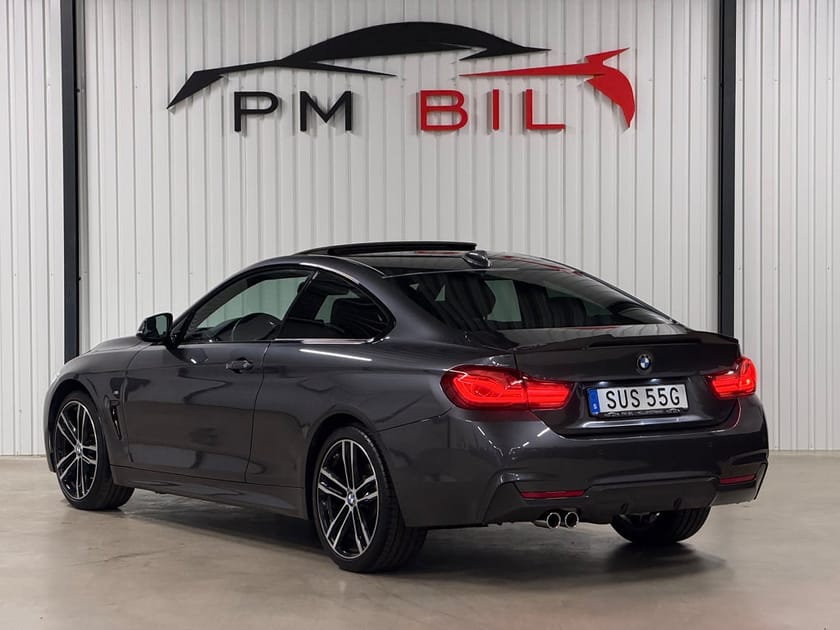 Bild 3 av BMW 420d xDrive Coupé M-Sport Taklucka Cockpit H&K Adaptivfarth.