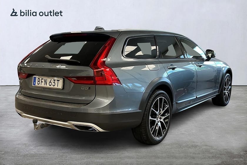 Bild 4 av Volvo V90 Cross Country D5 AWD Pro Nyservad Panorama B-kamera Skinn Dragkrok