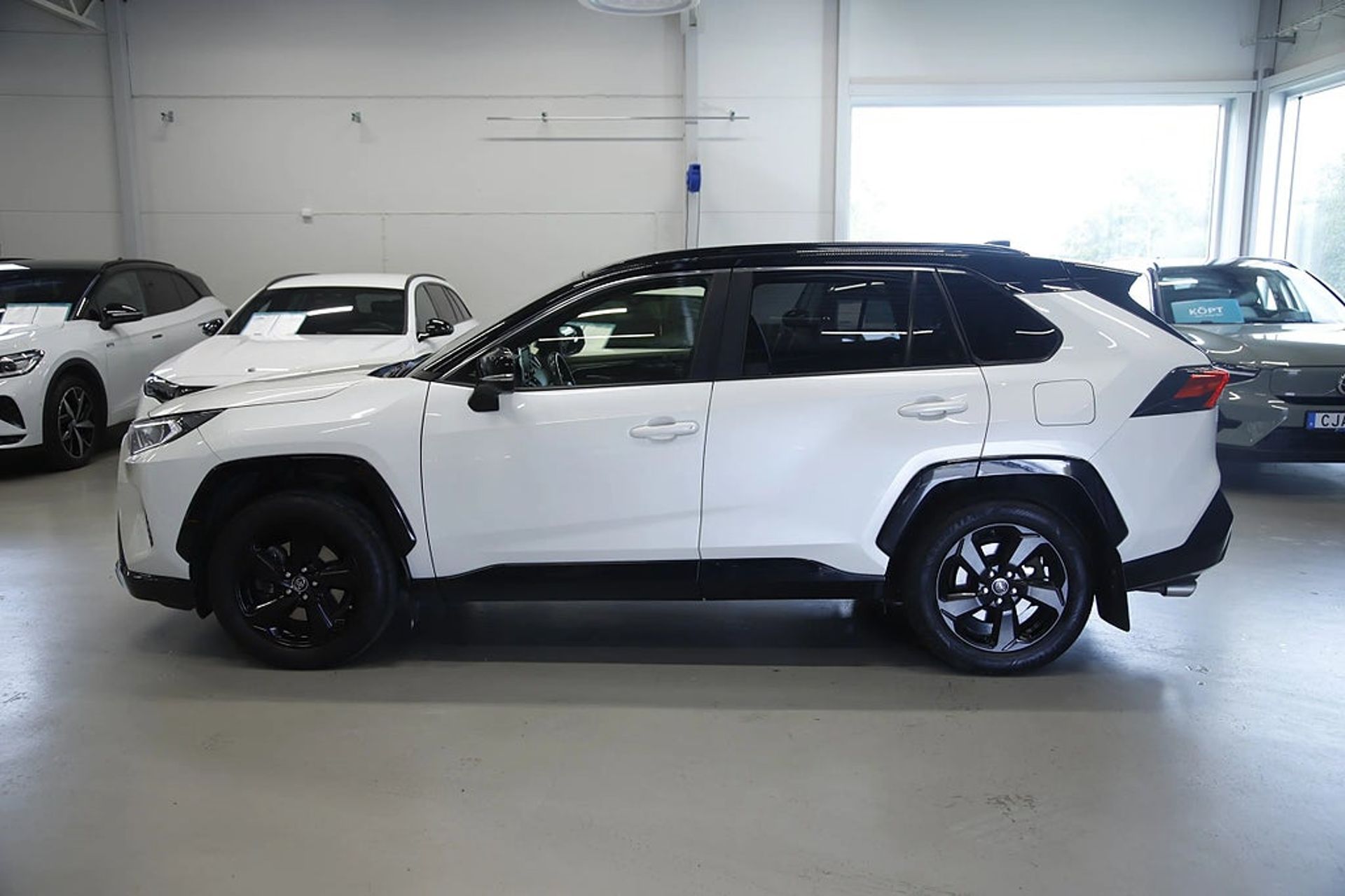 Toyota RAV4 2.5 AWD 2019, photo 3/10