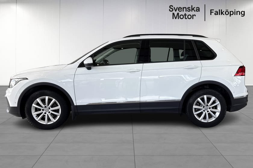 Bild 3 av Volkswagen Tiguan Dragkrok I Vinterhjul I