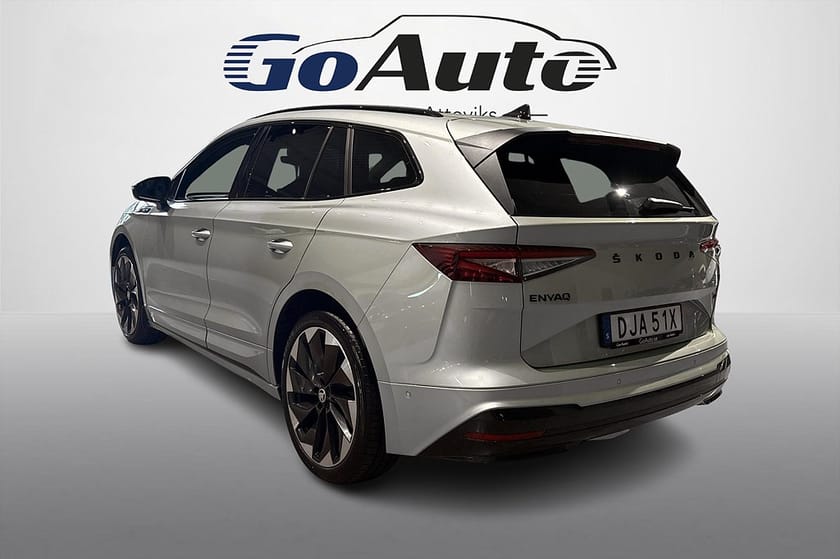 Bild 4 av Škoda Enyaq iV 80 204hk Sportline Drag Massage Panorama