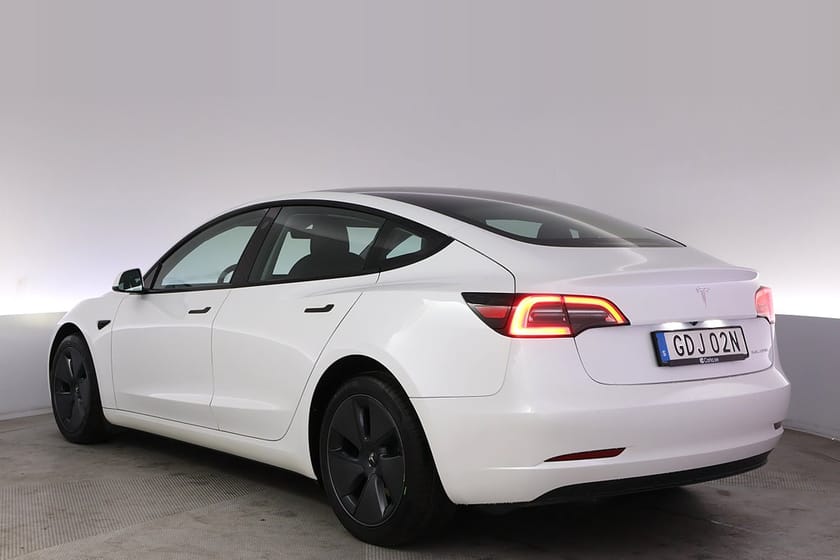 Bild 4 av Tesla Model 3 Long Range AWD Autopilot Panorama