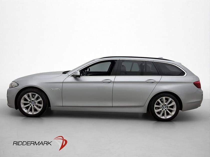 Bild 4 av BMW 520d xDrive Touring 190hk Skinn Drag Sensorer Farthållare