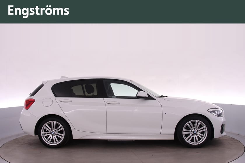 Bild 2 av BMW 118i 136 HK Aut M Sport