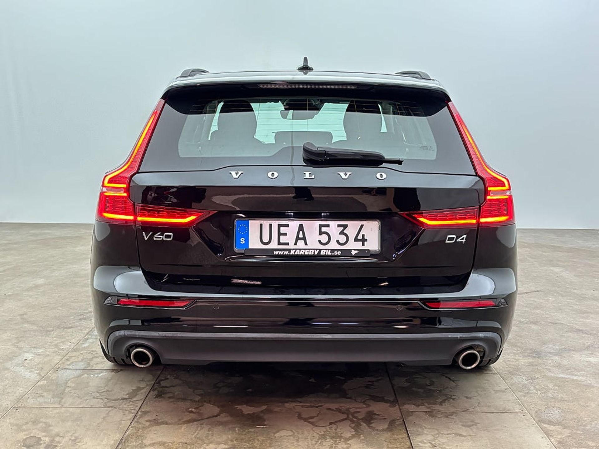Volvo V60 D4 Geartronic 190hk Momentum 2019, kuva 5/10
