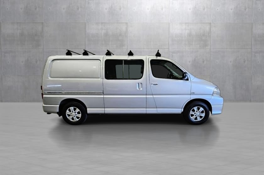 Bilde 5 av Toyota HiAce Van D-4D 5-d 117hk lang