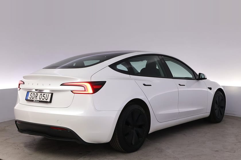 Bild 5 av Tesla Model 3 Standard Range