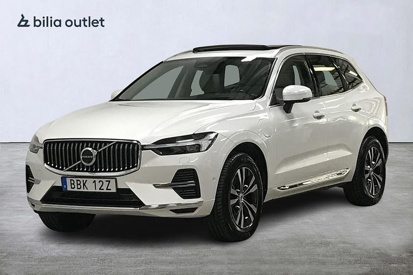 Bild 1 av Volvo XC60 Recharge T6 Ultima Bright 350hk Pano HuD Drag H/K 360°