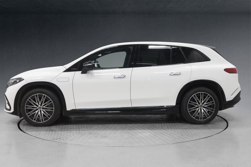 Bilde 4 av Mercedes-Benz EQS SUV 450 4MATIC 450AMG 4Matic|HYPERSCREEN/BURMESTER/BAKAKSEL/LUFT/KROK