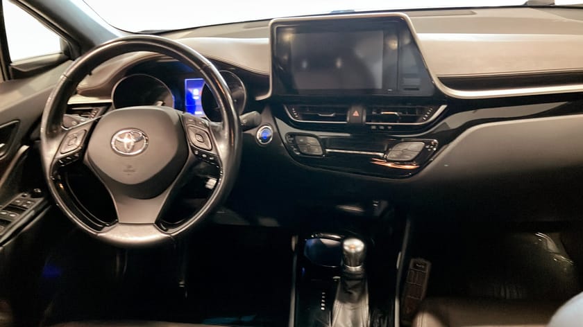 Bild 4 av Toyota C-HR Hybrid CVT, 122hk, Executive