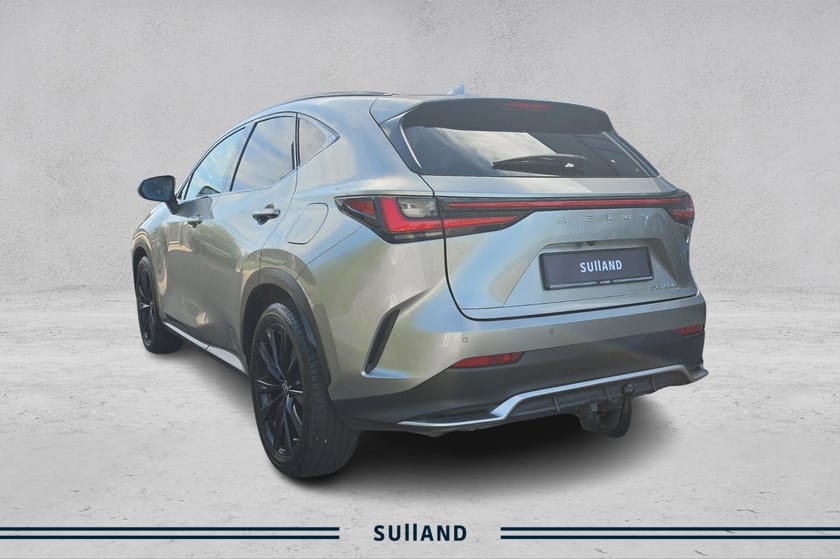 Bilde 3 av Lexus NX 450h+ F Sport/Skinn/Topputstyrt/AWD++