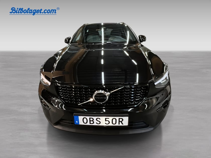 Bild 2 av Volvo XC40 B4 FWD Bensin Plus Dark