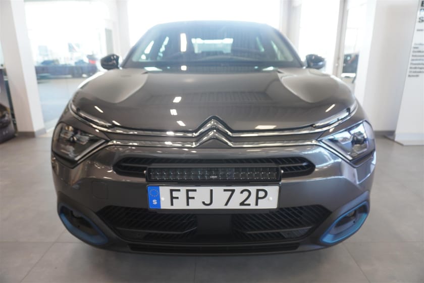 Bild 4 av Citroën ë-C4 X E-C4