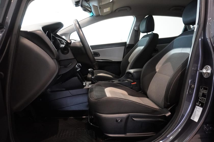 Bild 5 av Kia cee'd Cee´d 1,6 CRDi Eco Backkamera 136hk