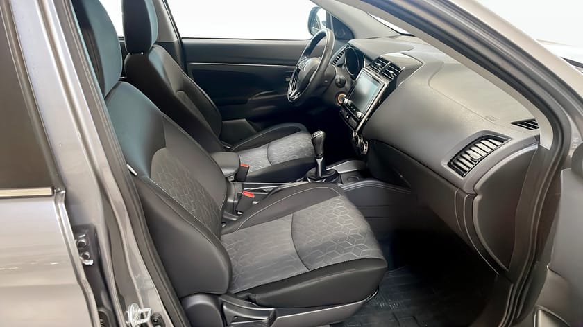 Bild 3 av Mitsubishi ASX 2.0 MIVEC 150hk / DRAG / Bluetooth / Farthållare