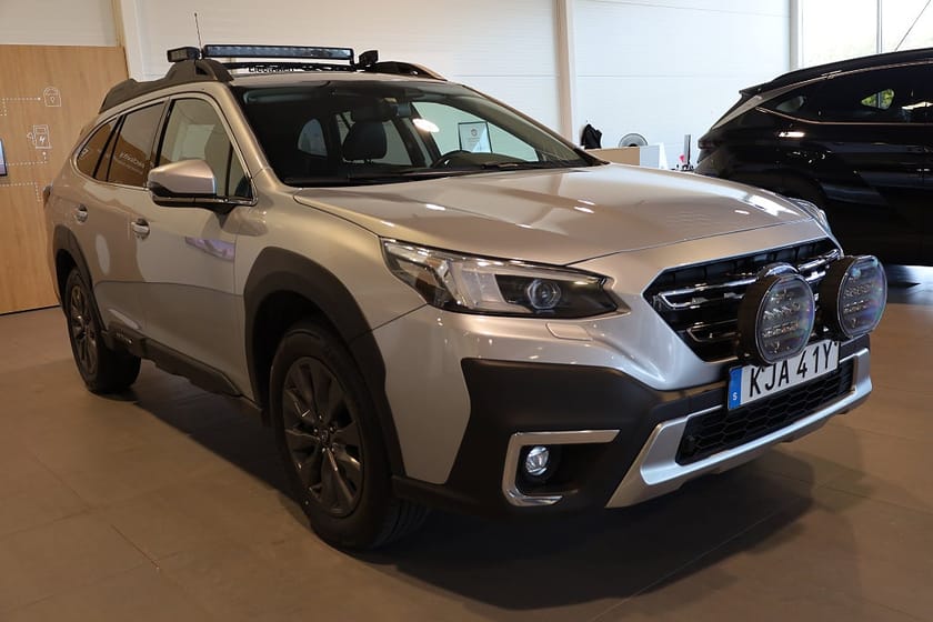 Bild 3 av Subaru Outback 2,5i 169hk 4WD XFuel Limited AWD Aut Skinn Drag Värmare