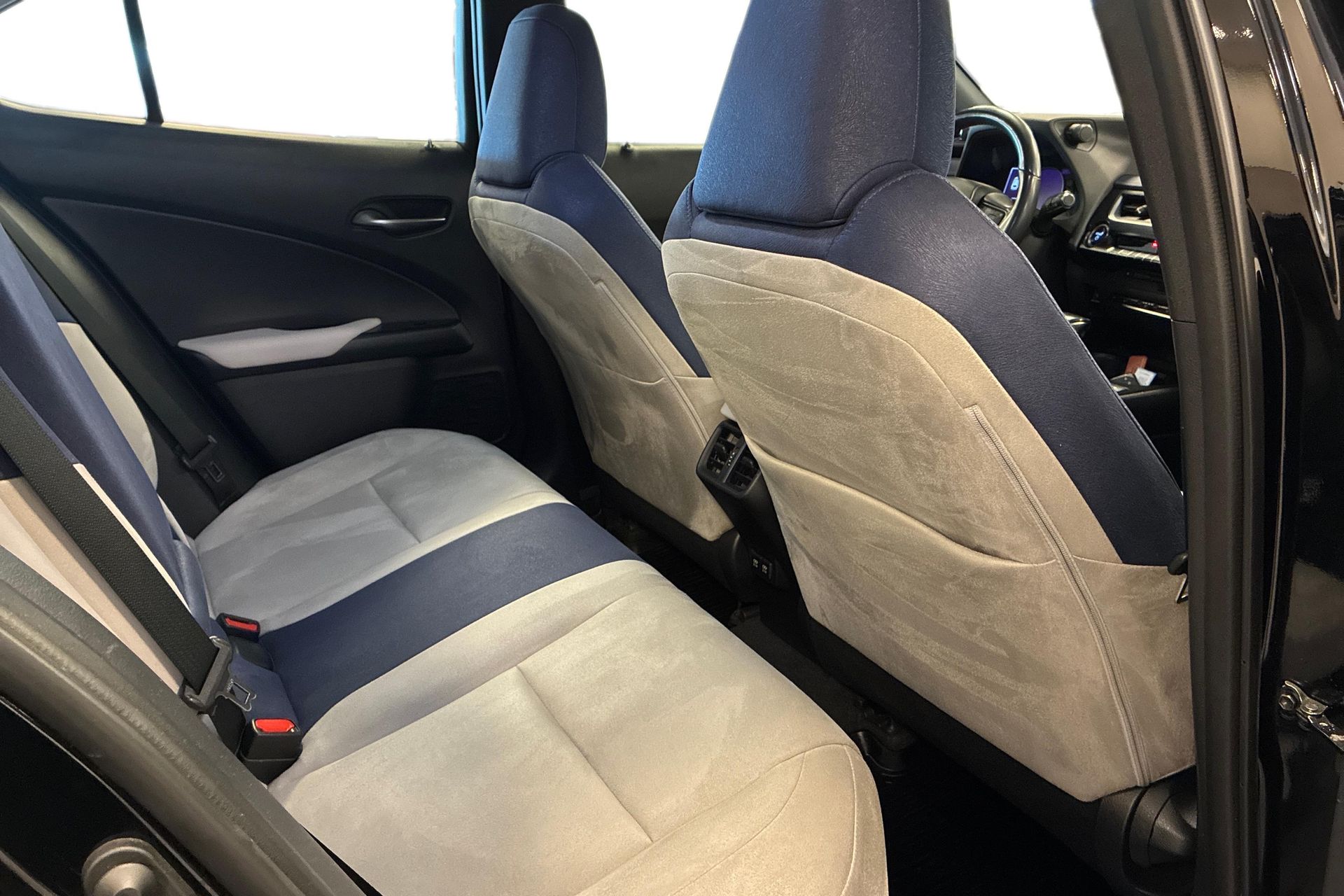 Lexus UX 250h 2020, bild 7/10