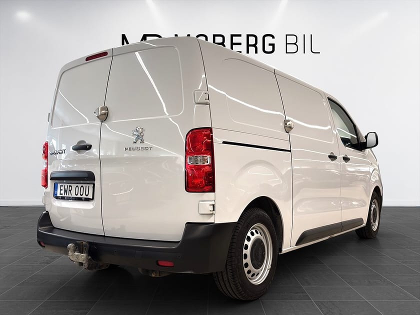 Bild 4 av Peugeot e-Expert 75 136hk L3 V-inrett skåp Drag 360 MOMS/VAT