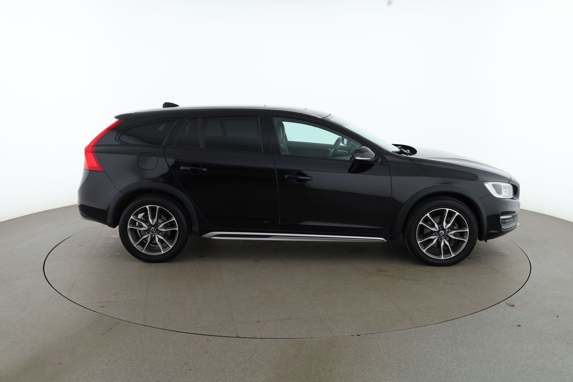 Volvo V60 Cross Country 2016, bild 7/10