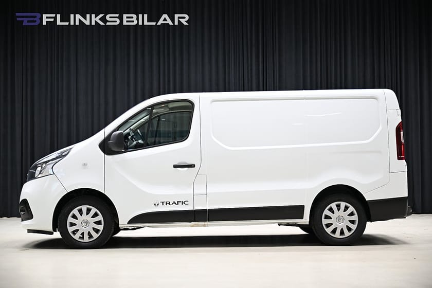 Bild 1 av Renault Trafic Skåpbil dCi 125HK Inredning|GPS|M-Värmare|Dragkrok|Kamkedja