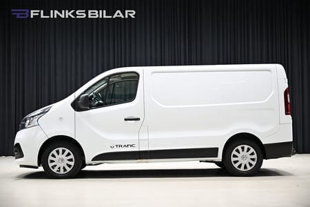 Renault Trafic Skåpbil dCi 125HK Inredning|GPS|M-Värmare|Dragkrok|Kamkedja