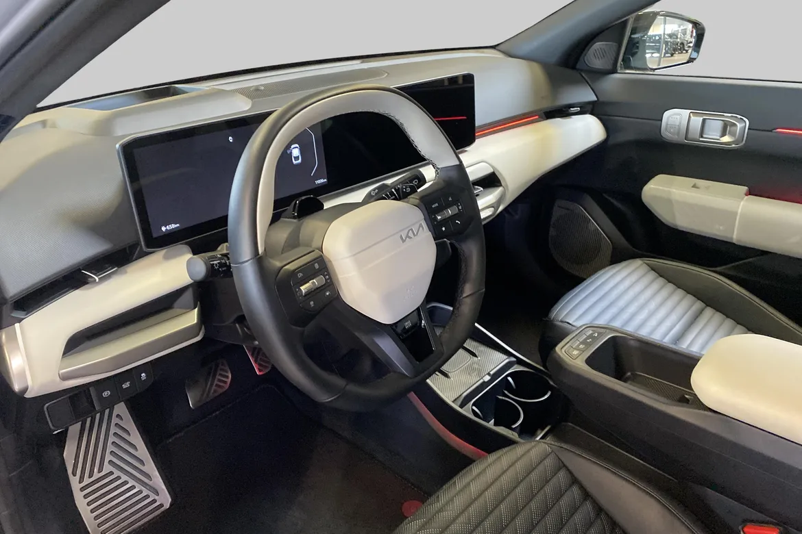 picture of a car
