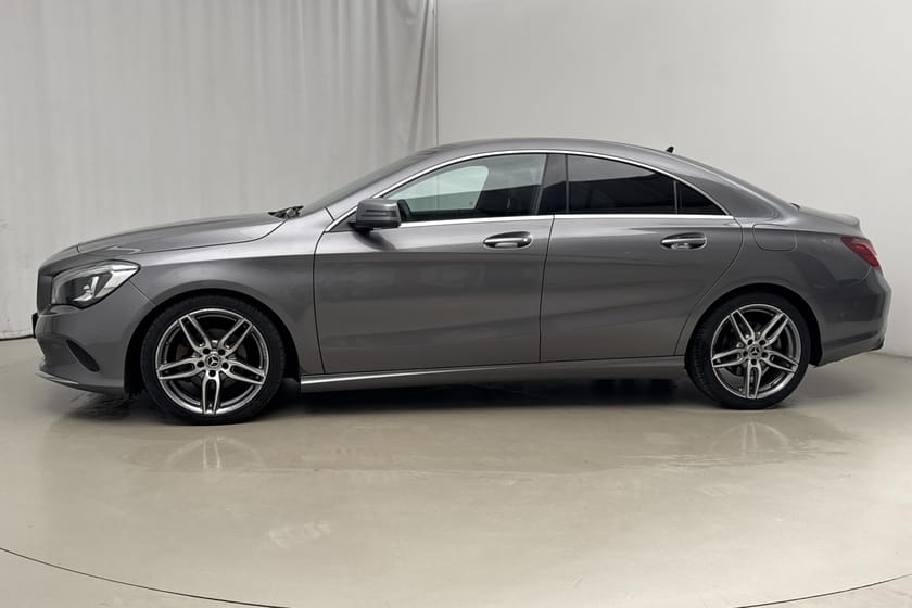 Bild 2 av Mercedes-Benz CLA 200 Coupé C117 (156hk) Urban Line Backkamera