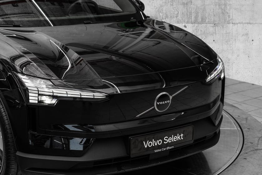 Bilde 2 av Volvo EX30 Twin Motor Performance