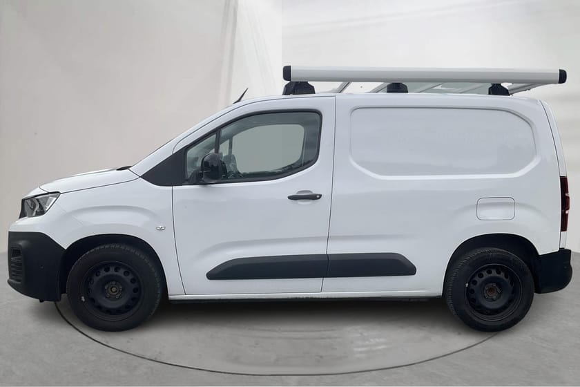 Bild 2 av Peugeot Partner Utökad Last 1.5 HDI Skåp (130hk) Värmare Drag